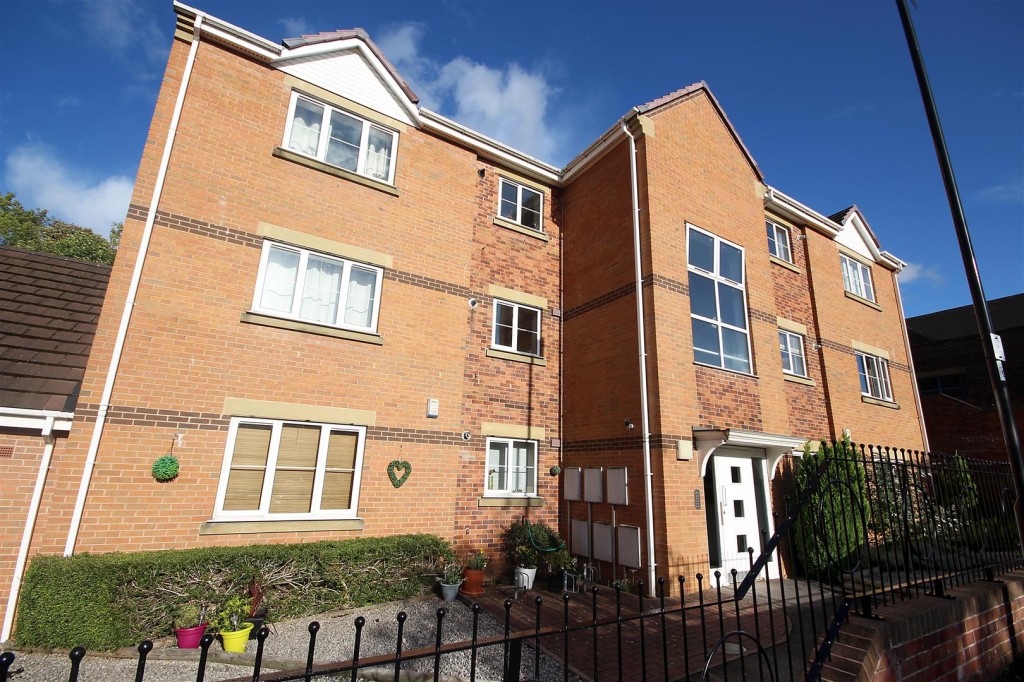 Tadcaster Road, Sheffield, 2 bedroom, Flat/Apartment