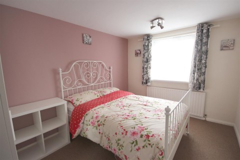 Click the photo for more details of Smithy Wood Crescent, Sheffield