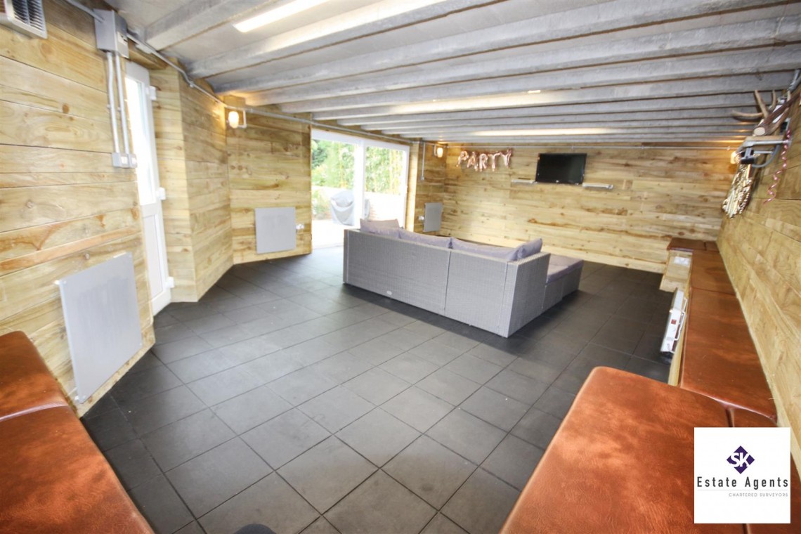 Images for Pingle Avenue, Sheffield