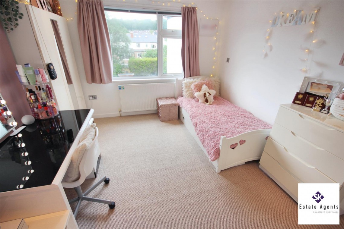 Images for Pingle Avenue, Sheffield