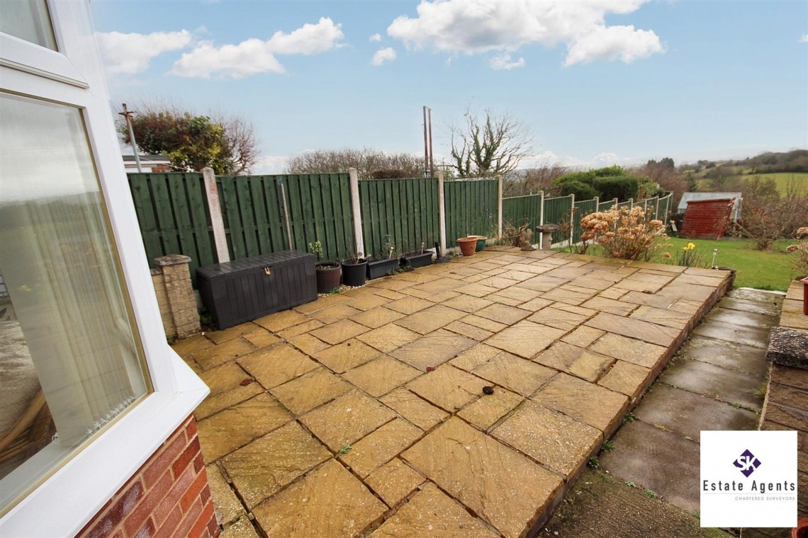 Images for Arnold Avenue, Sheffield