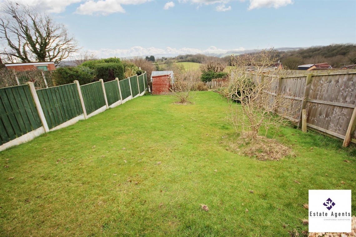 Images for Arnold Avenue, Sheffield