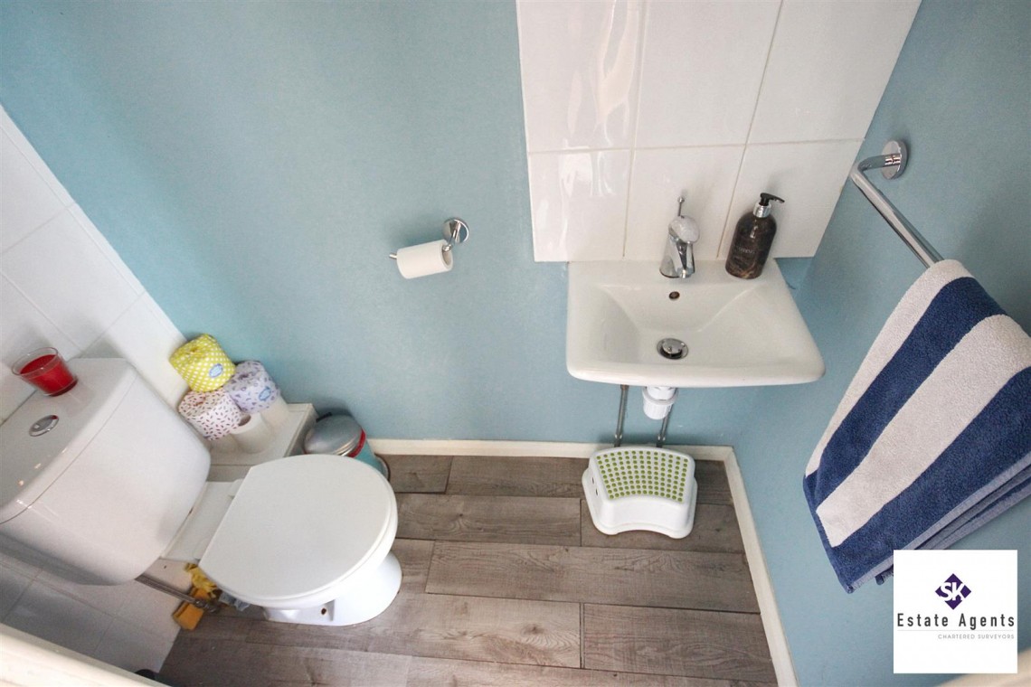 Images for Den Bank Close, Sheffield