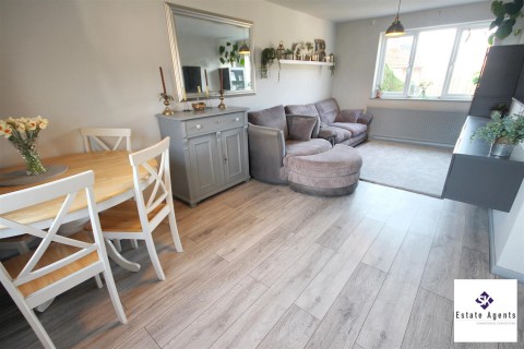 Click the photo for more details of Stoneley Crescent, Sheffield