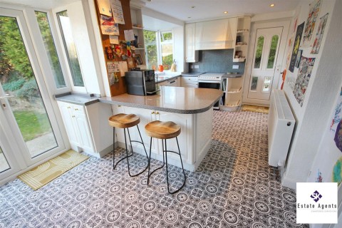 Click the photo for more details of Ashurst Close, Sheffield