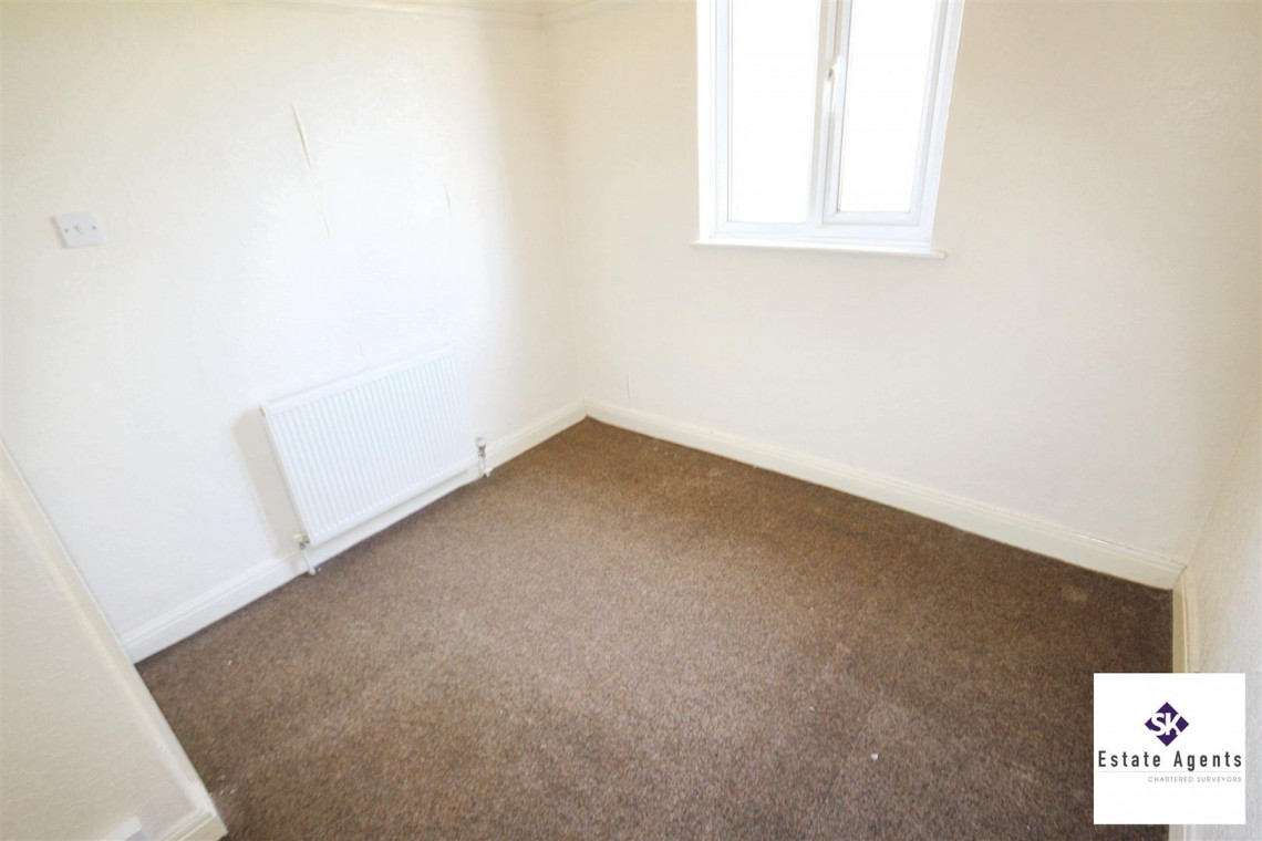 Images for 9 Chatsworth Park GroveSheffield