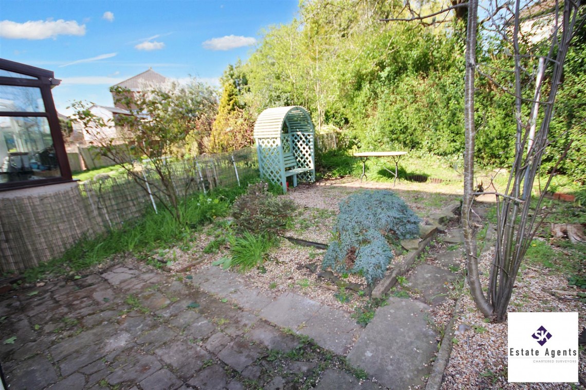 Images for 9 Chatsworth Park GroveSheffield
