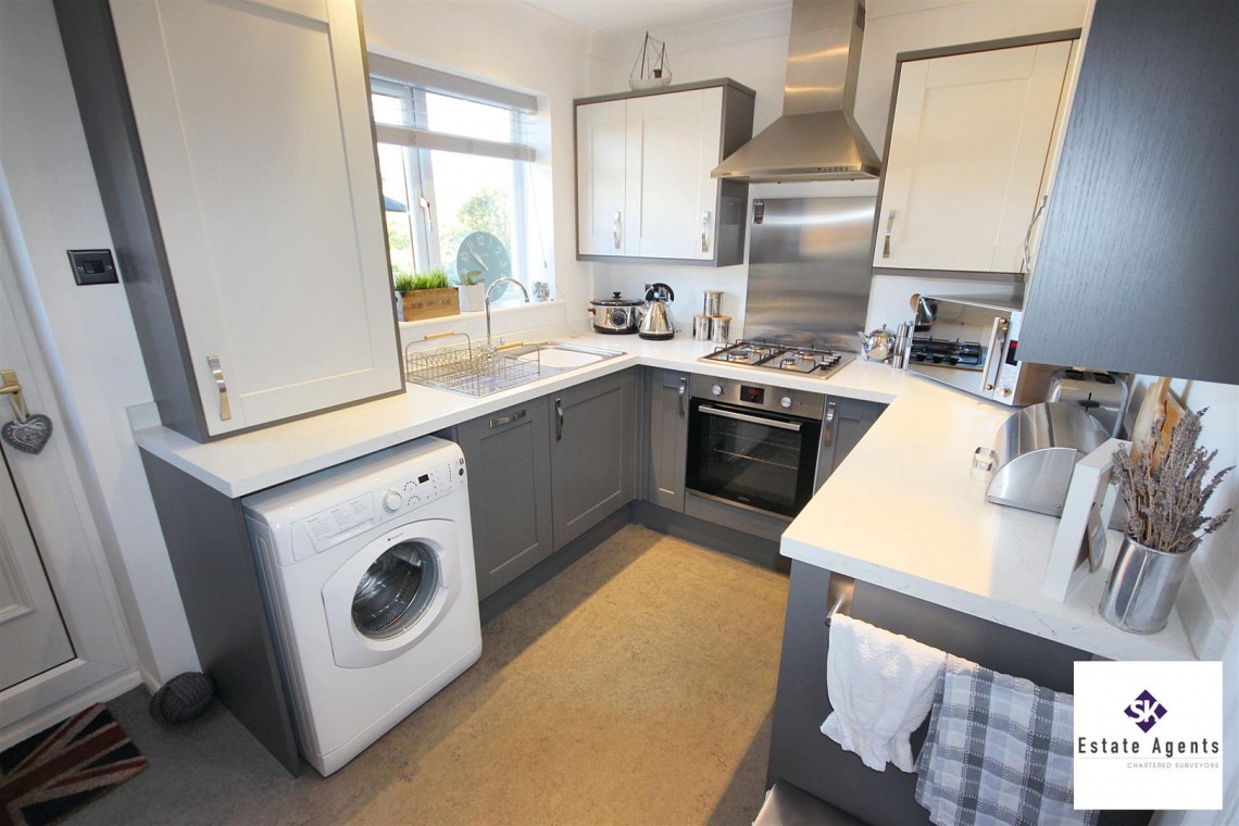 Images for Jordanthorpe Green, Sheffield