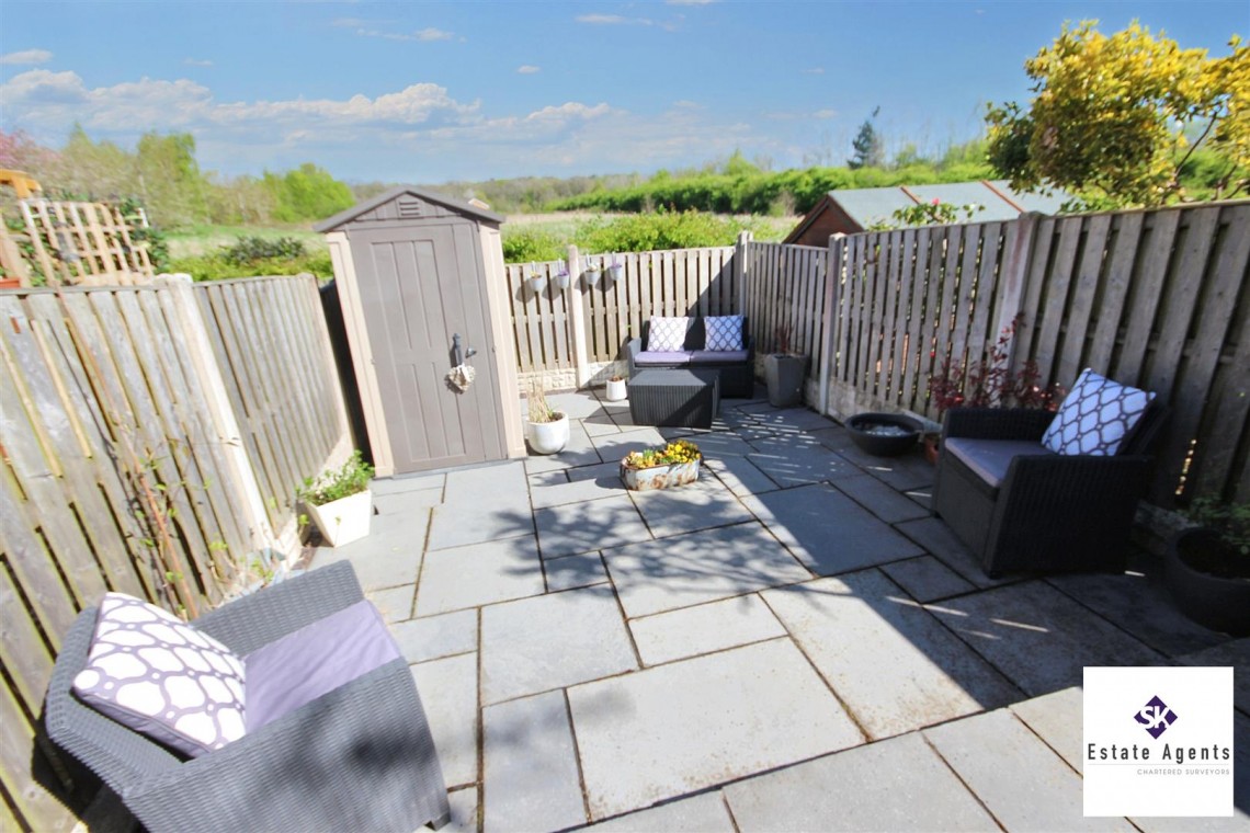Images for Jordanthorpe Green, Sheffield