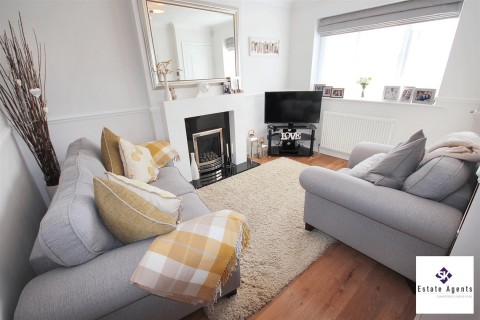 Click the photo for more details of Jordanthorpe Green, Sheffield