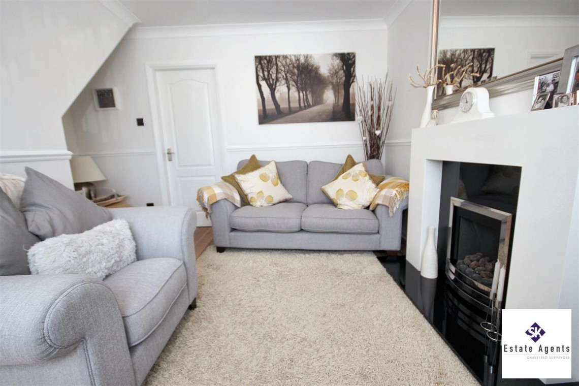 Images for Jordanthorpe Green, Sheffield