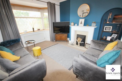 Click the photo for more details of Meadow Head Avenue, Sheffield