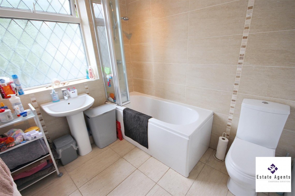 Images for Meadow Head Avenue, Sheffield