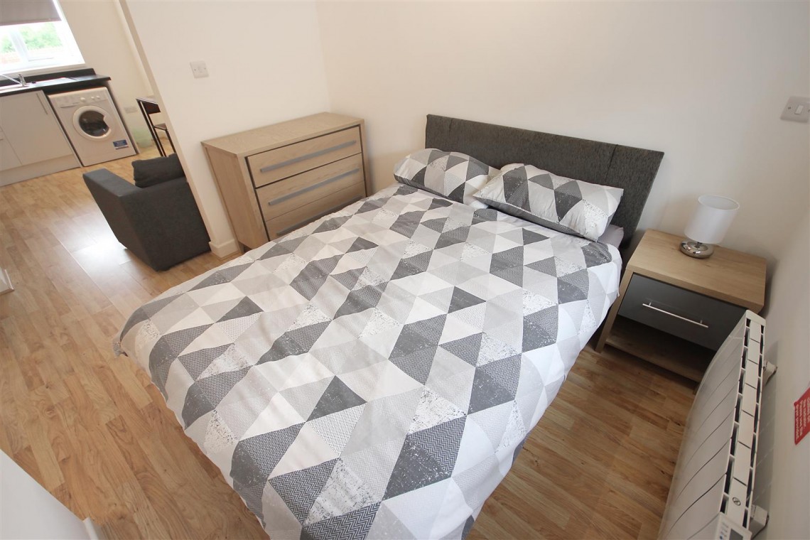 Images for Midhill Road, Sheffield