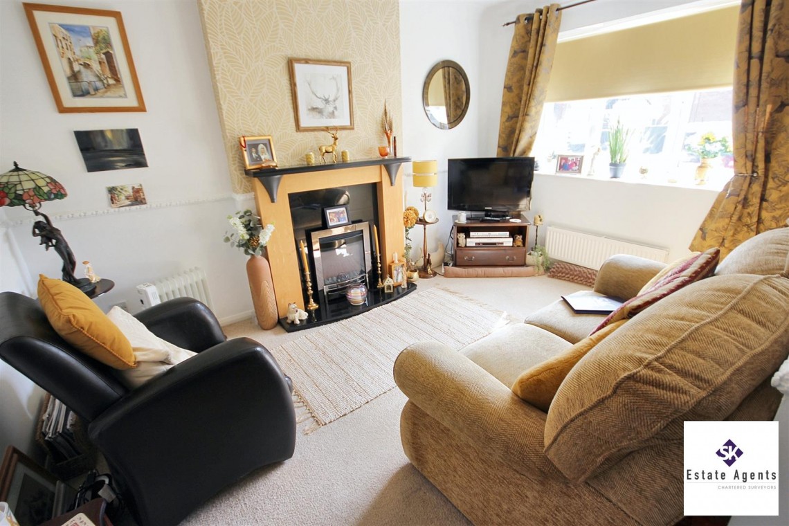 Images for Jordanthorpe Green, Sheffield