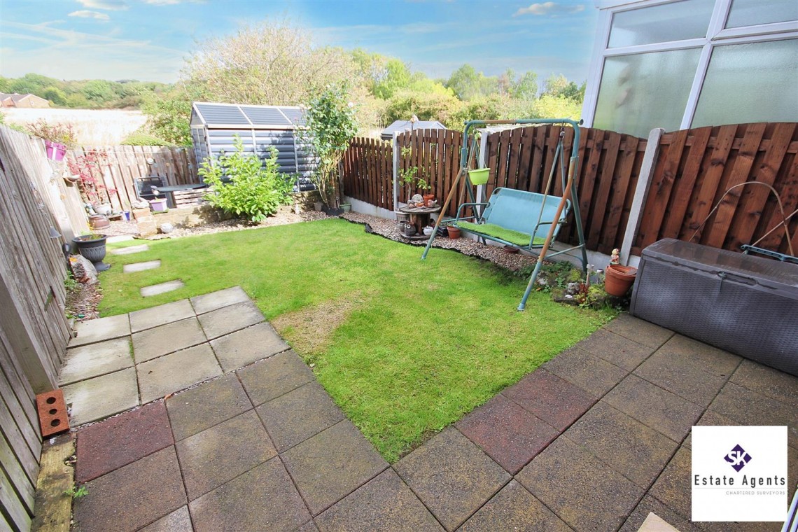 Images for Jordanthorpe Green, Sheffield