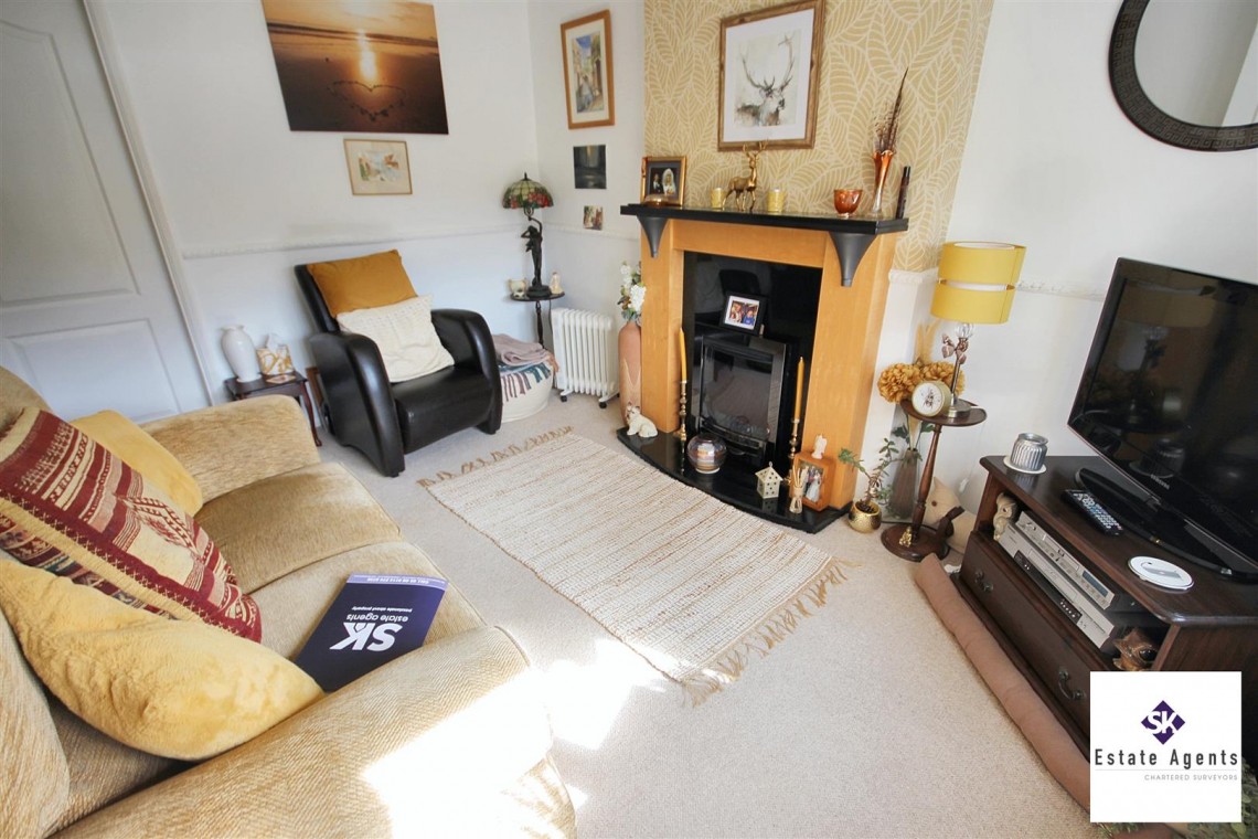 Images for Jordanthorpe Green, Sheffield