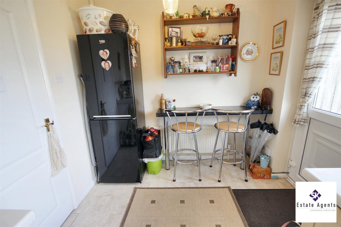 Images for Jordanthorpe Green, Sheffield