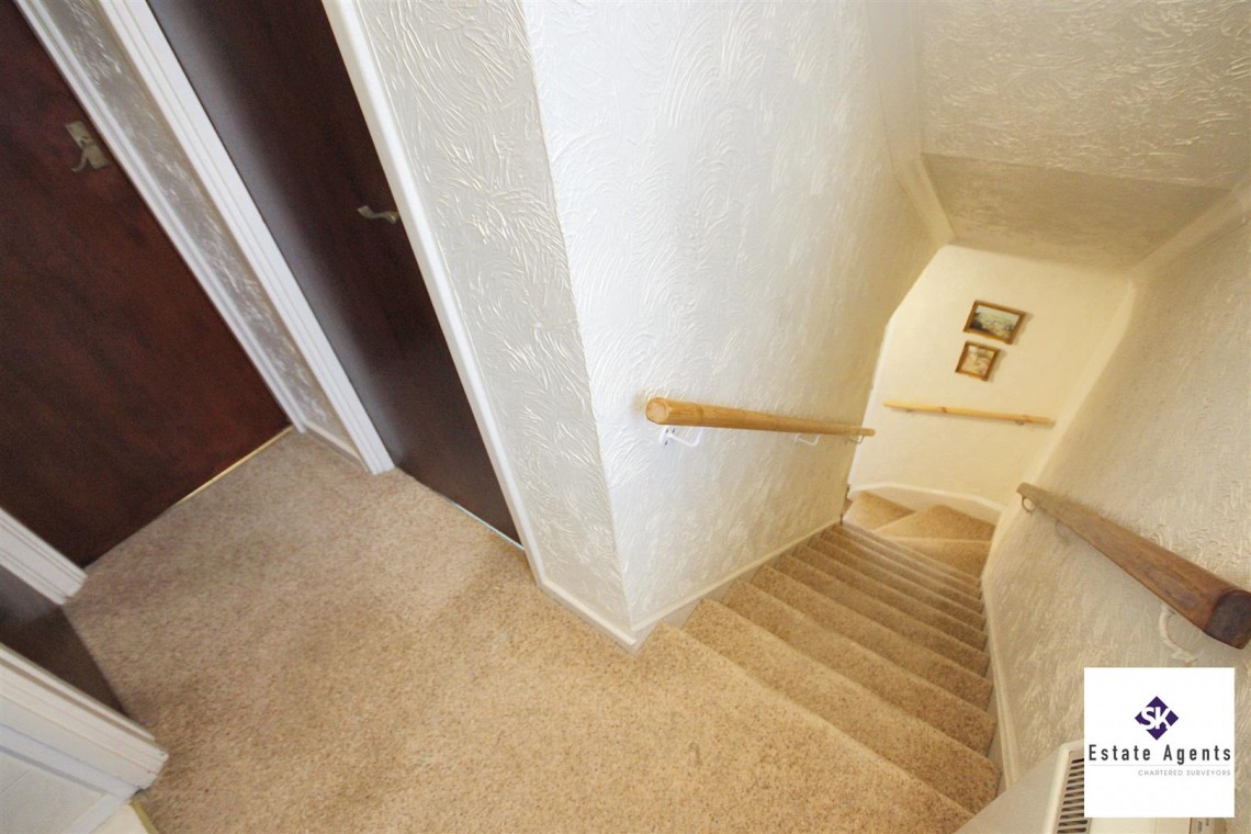 Images for Arnold Avenue, Sheffield
