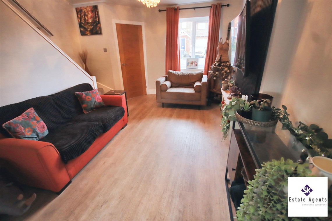 Images for Jordanthorpe Green, Sheffield