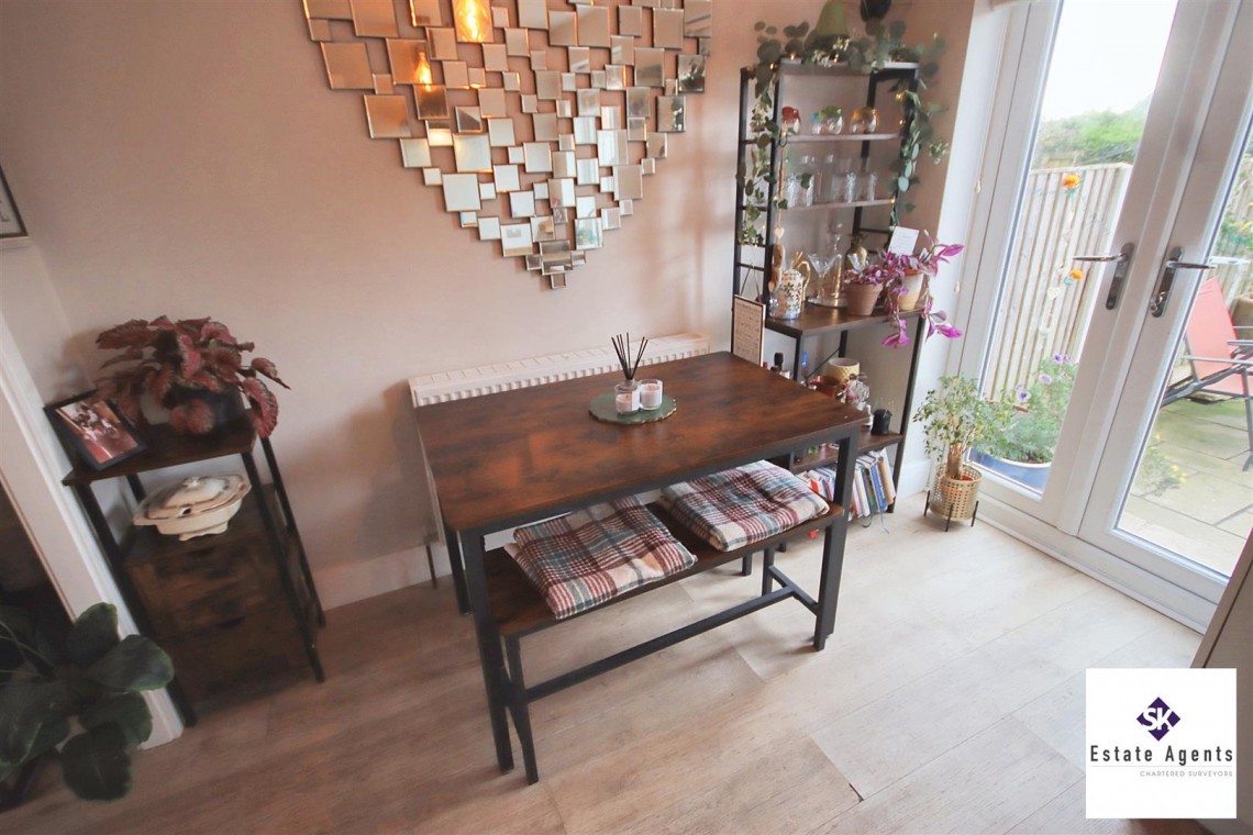 Images for Jordanthorpe Green, Sheffield