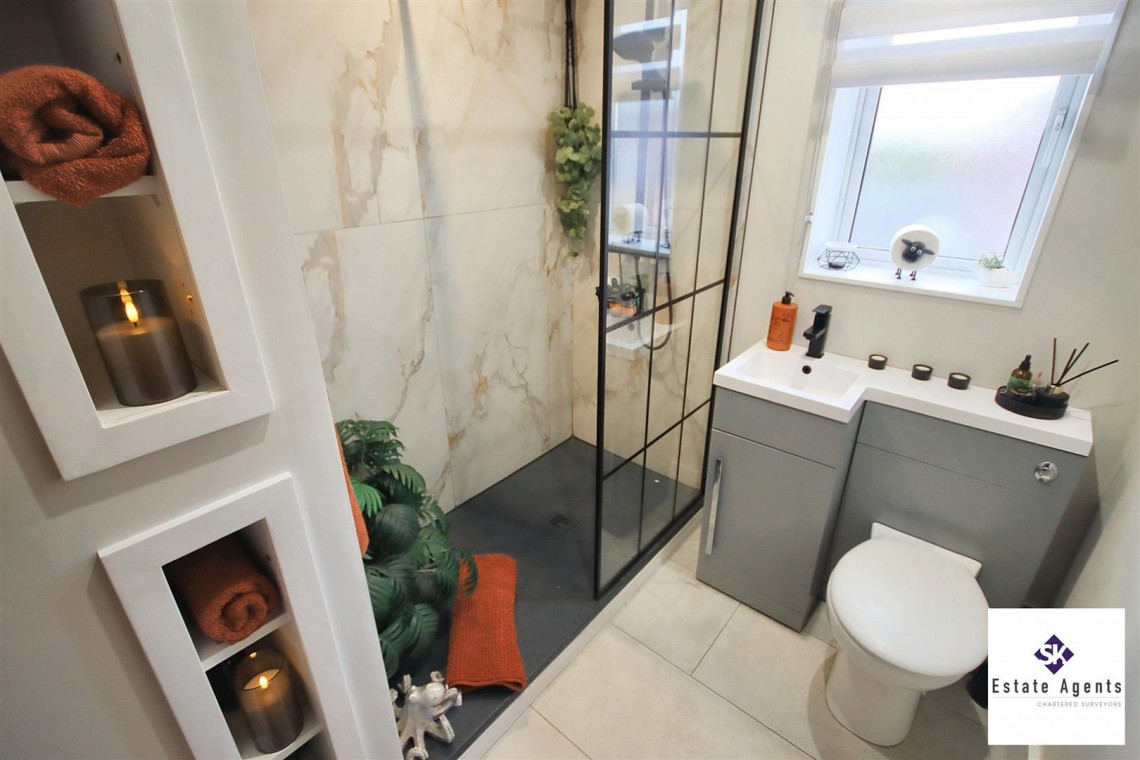 Images for Jordanthorpe Green, Sheffield