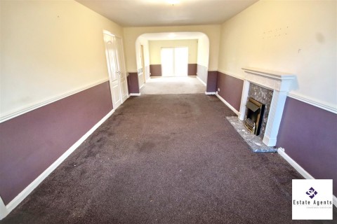 Click the photo for more details of Highfield Lane, Chesterfield