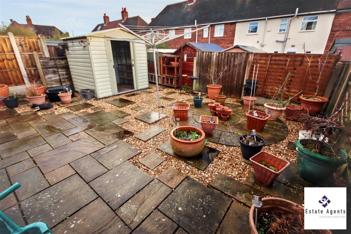 Images for Highfield Lane, Chesterfield