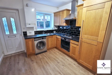 Click the photo for more details of Walkers Lane, Killamarsh, Sheffield