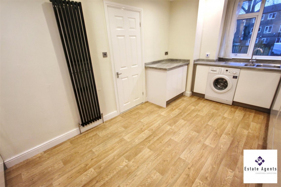 Images for Green Oak Avenue