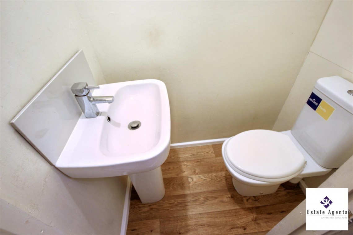 Images for Green Oak Avenue