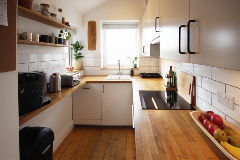 Click the photo for more details of Wellcarr Road, Sheffield