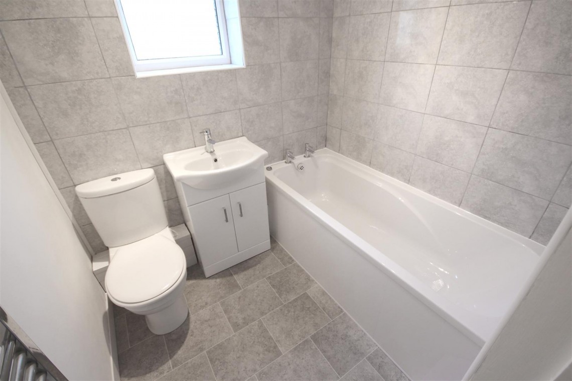 Images for Smithy Wood Crescent, Sheffield