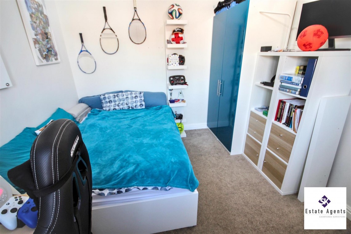 Images for Jordanthorpe Green, Sheffield