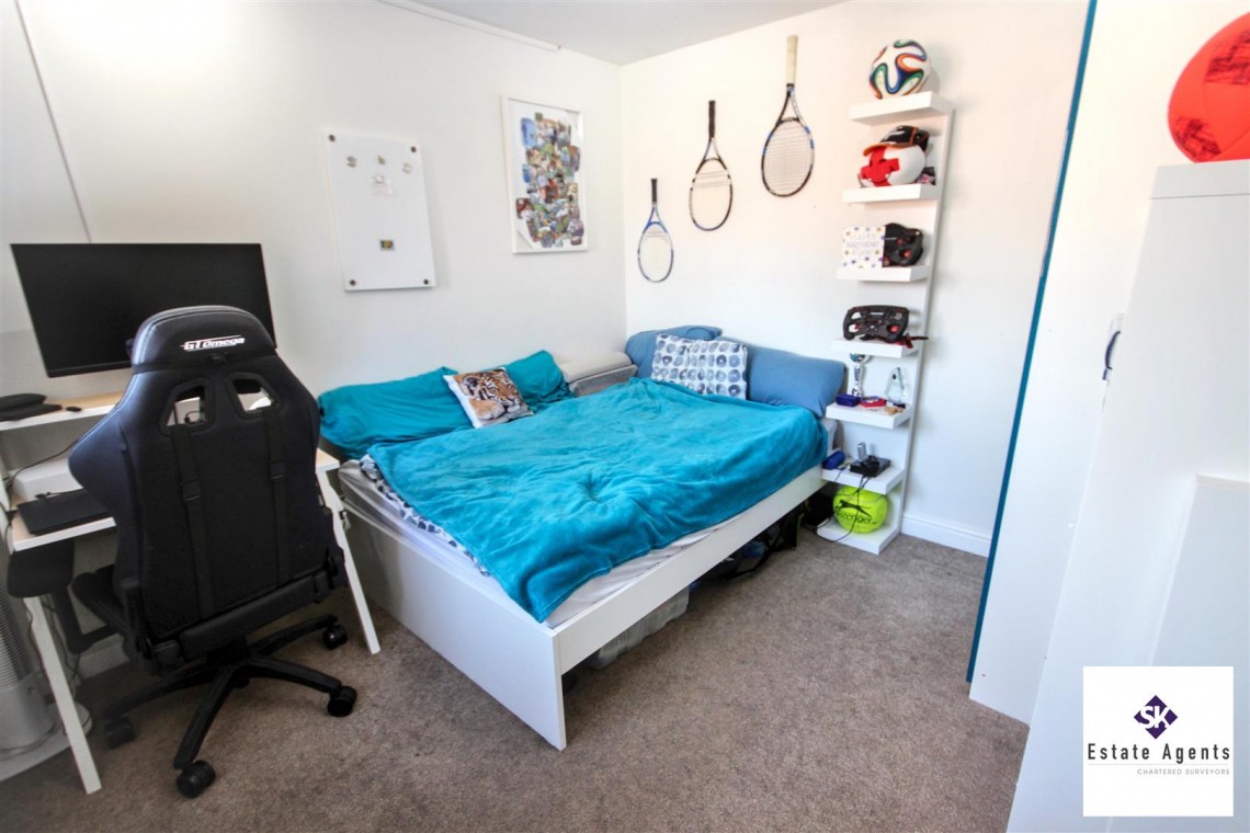 Images for Jordanthorpe Green, Sheffield