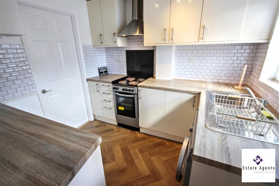 Images for Oakes Park View, Sheffield