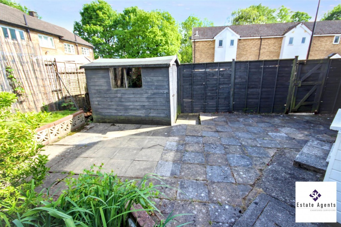 Images for Oakes Park View, Sheffield
