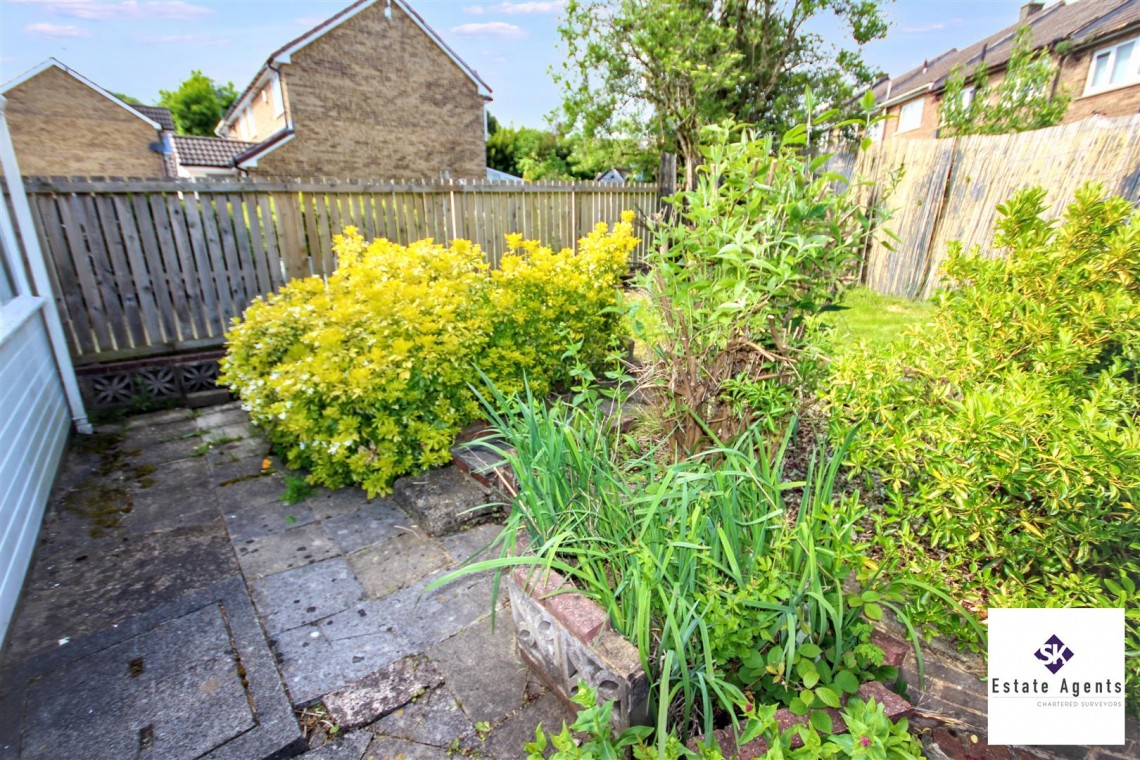 Images for Oakes Park View, Sheffield