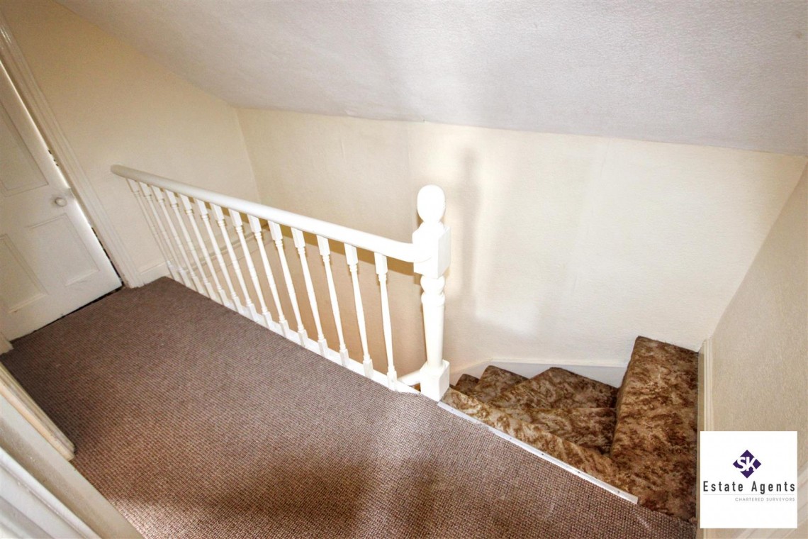 Images for Woodbank Crescent, Sheffield